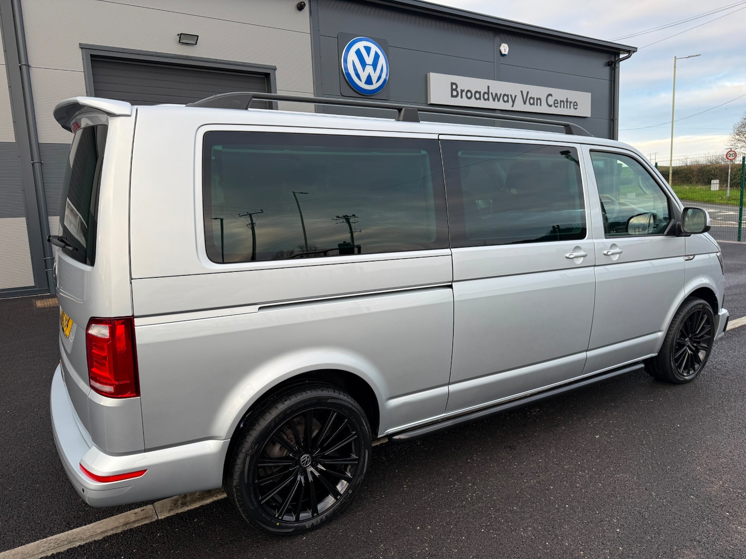 Used Volkswagen Transporter Shuttle 2019 for sale - 78079371: Photo 5