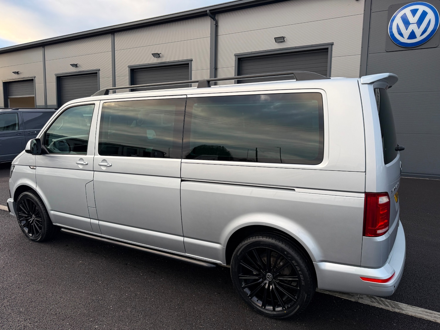 Used Volkswagen Transporter Shuttle 2019 for sale - 78079371: Photo 6