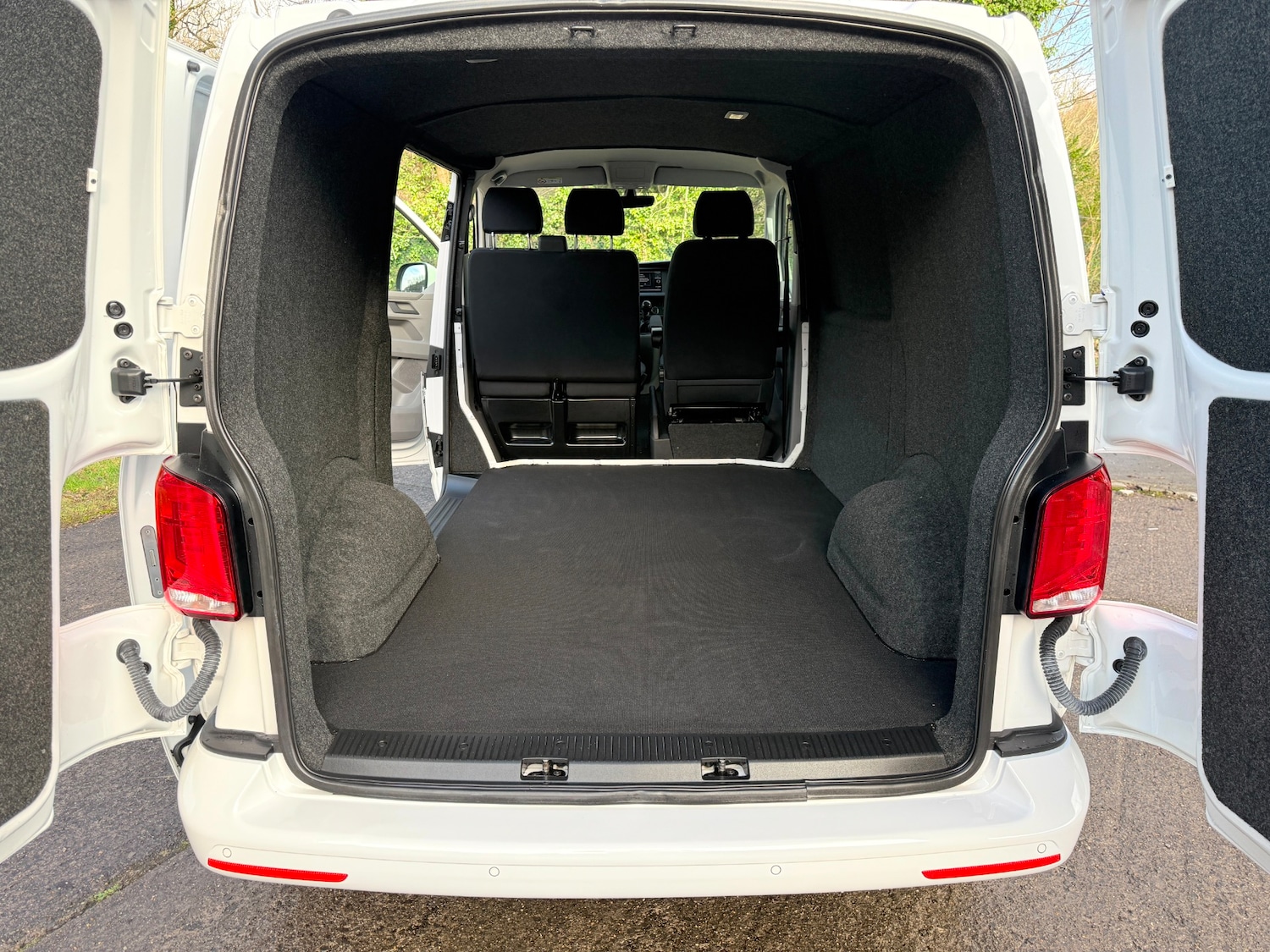 Used Volkswagen Transporter 2021 for sale - 77304034: Photo 10