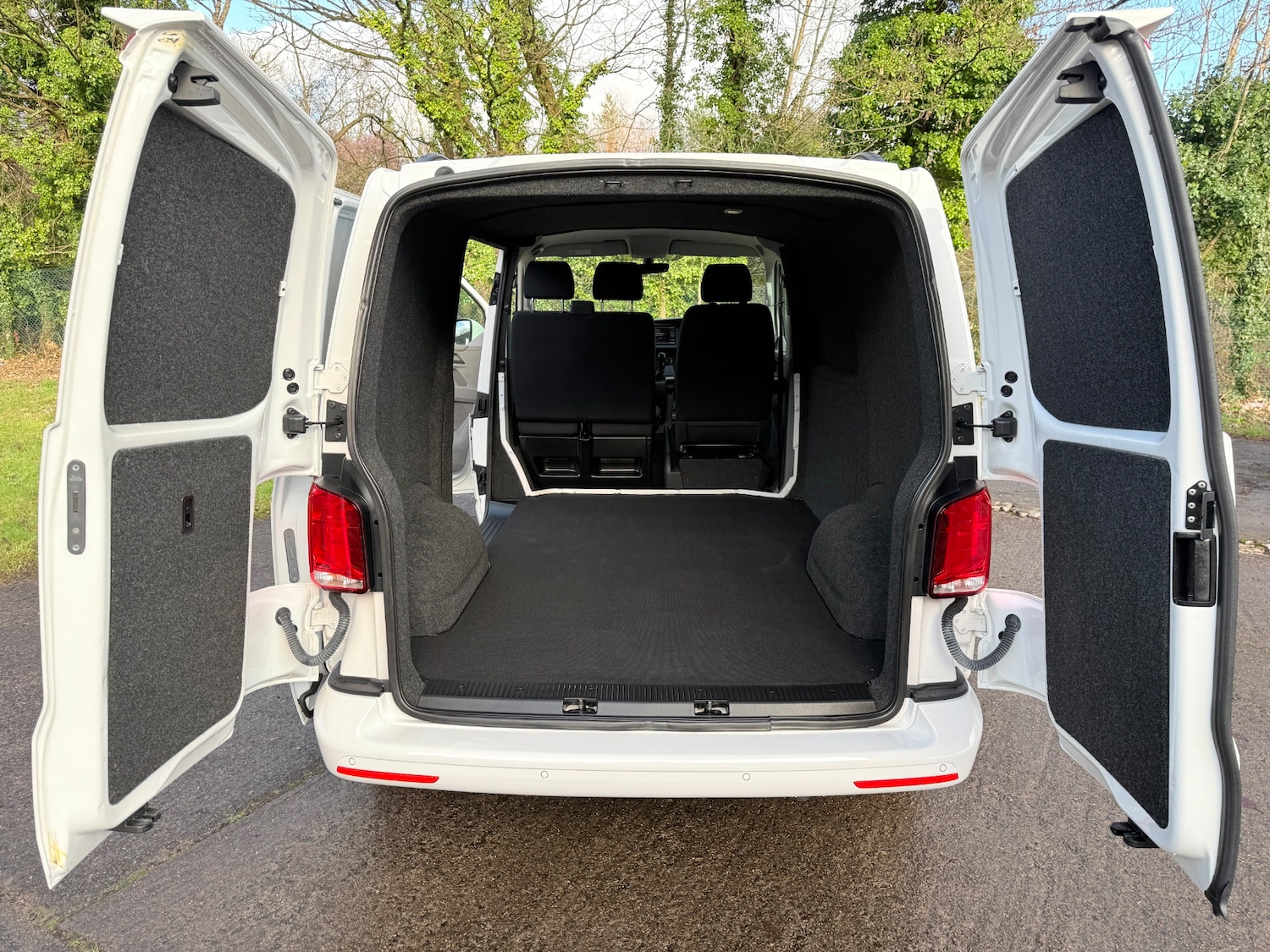 Used Volkswagen Transporter 2021 for sale - 77304034: Photo 12