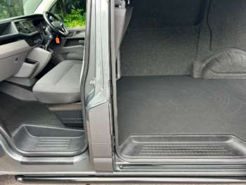 Used Volkswagen Transporter 2024 for sale - 75075762: Photo