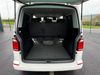 Used Volkswagen Transporter Shuttle 2017 for sale - 78618286: Photo