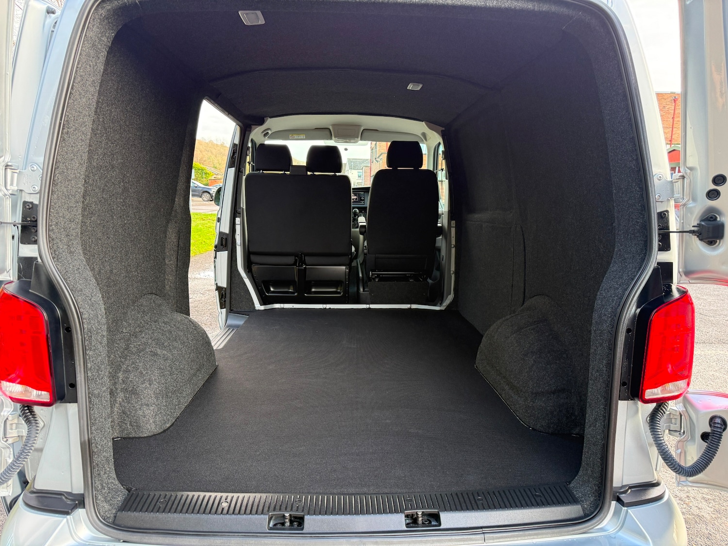 Used Volkswagen Transporter 2020 for sale - 76963777: Photo 9