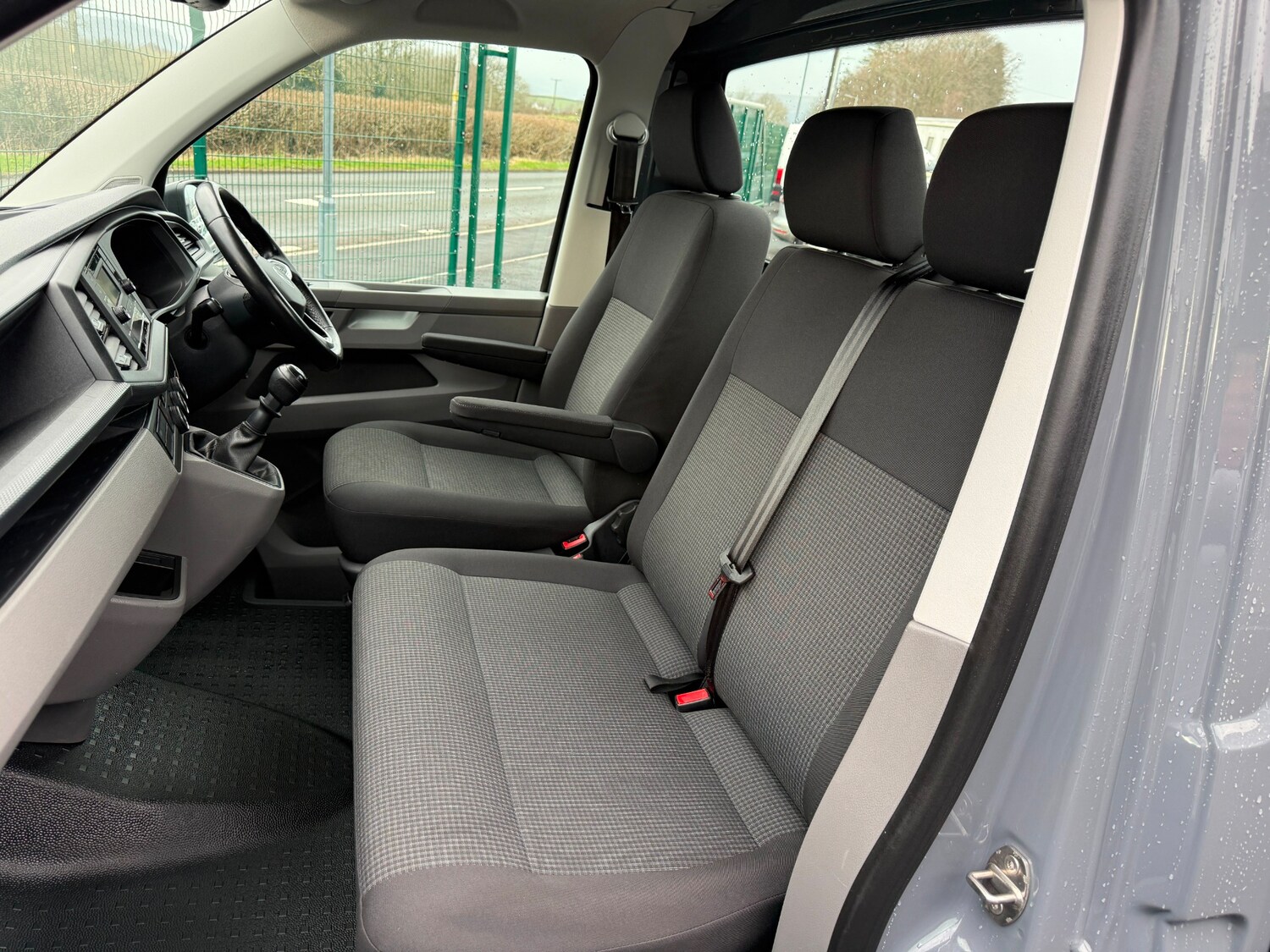 Used Volkswagen Transporter 2023 for sale - 77776511: Photo 14