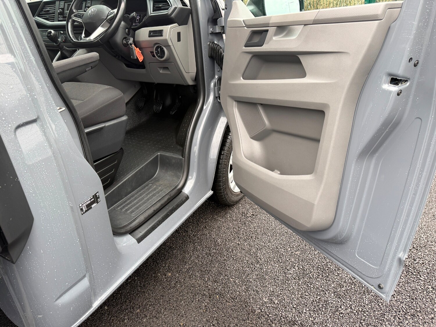 Used Volkswagen Transporter 2023 for sale - 77776511: Photo 15