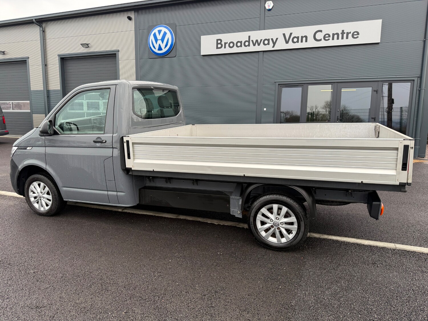 Used Volkswagen Transporter 2023 for sale - 77776511: Photo 5