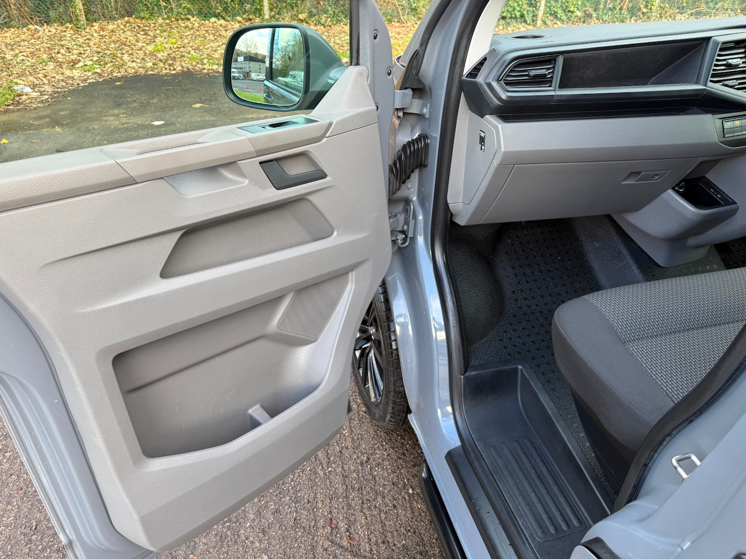 Used Volkswagen Transporter 2020 for sale - 76831925: Photo 15