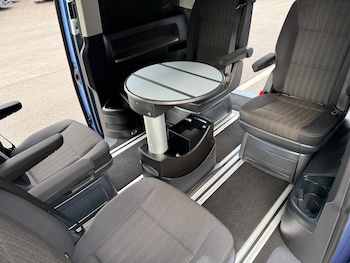 Used Volkswagen Caravelle 2019 for sale - 78333432: Photo