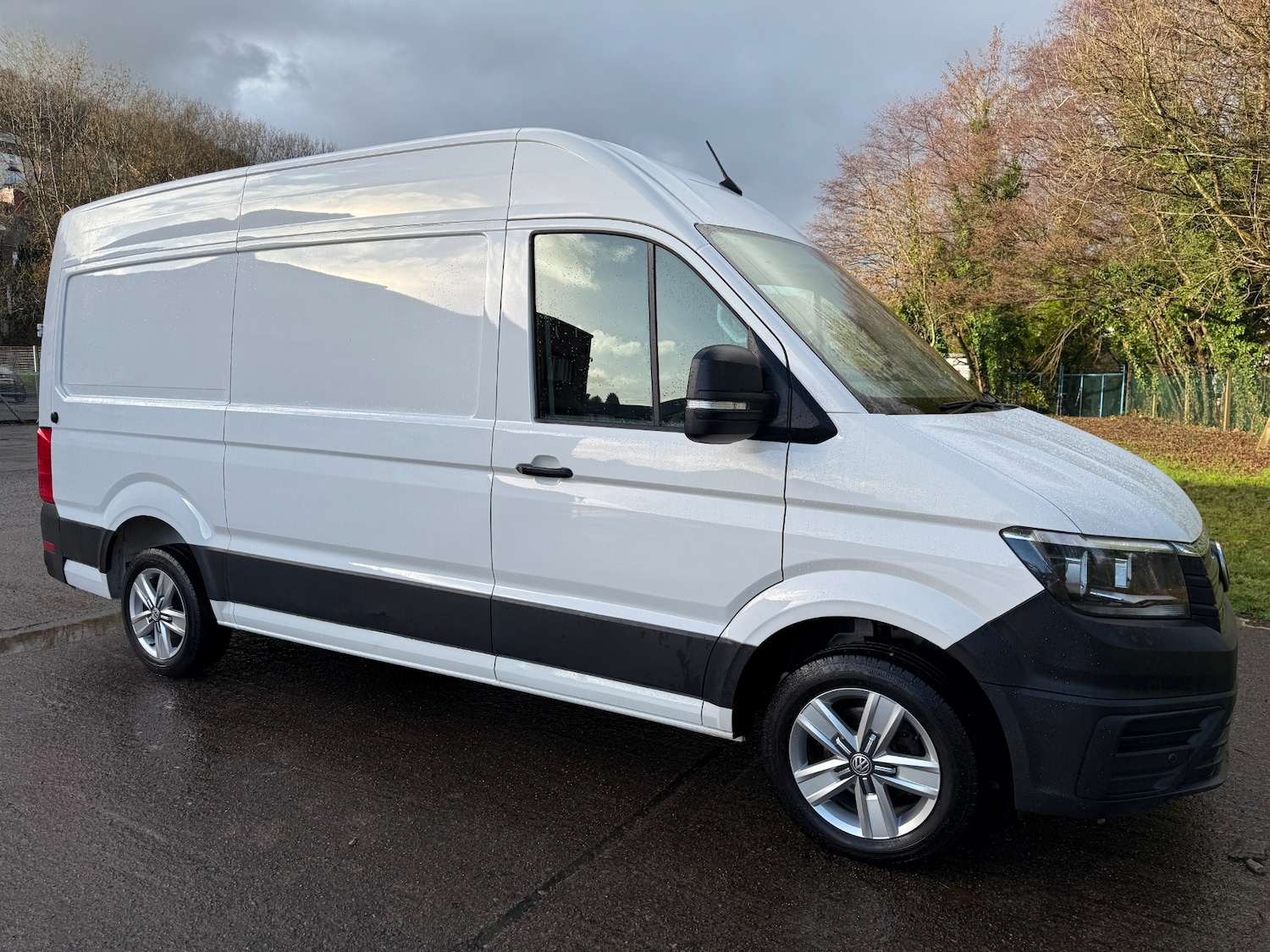 Used Volkswagen Crafter 2020 for sale - 77024191: Photo 2