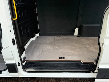 Used Volkswagen Crafter 2020 for sale - 77024191: Photo