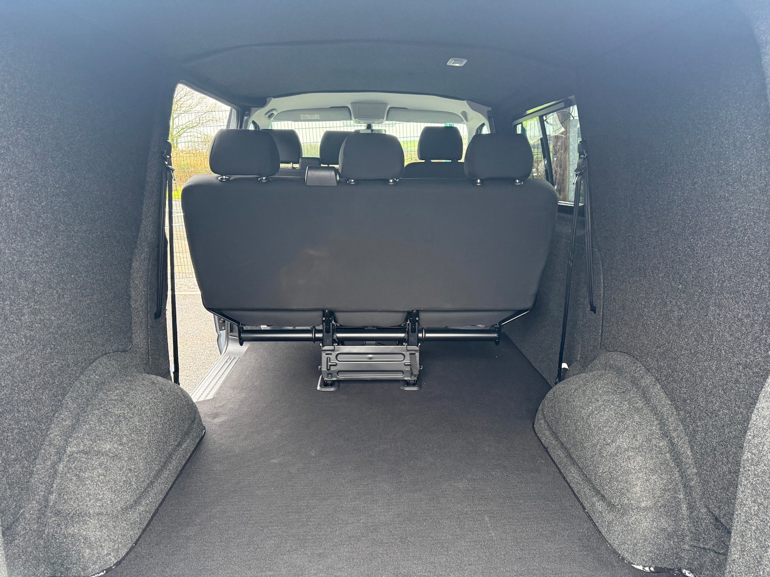 Used Volkswagen Transporter 2023 for sale - 77409934: Photo 17