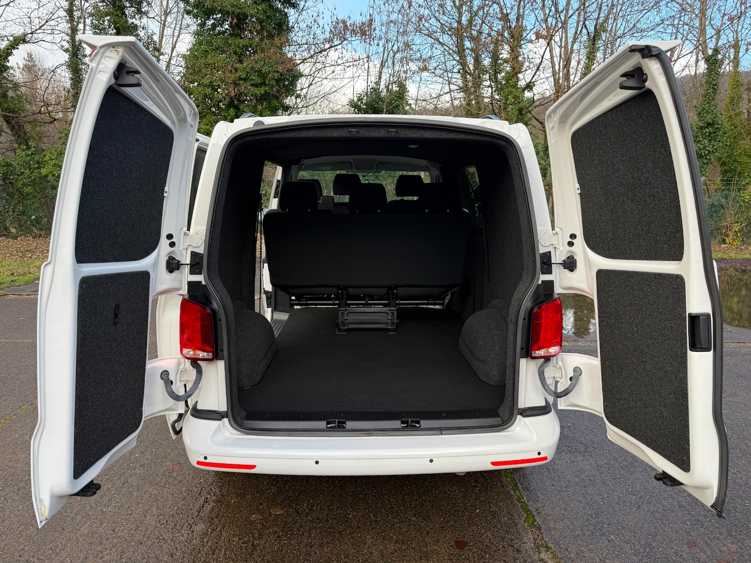 Used Volkswagen Transporter 2021 for sale - 76906260: Photo 11