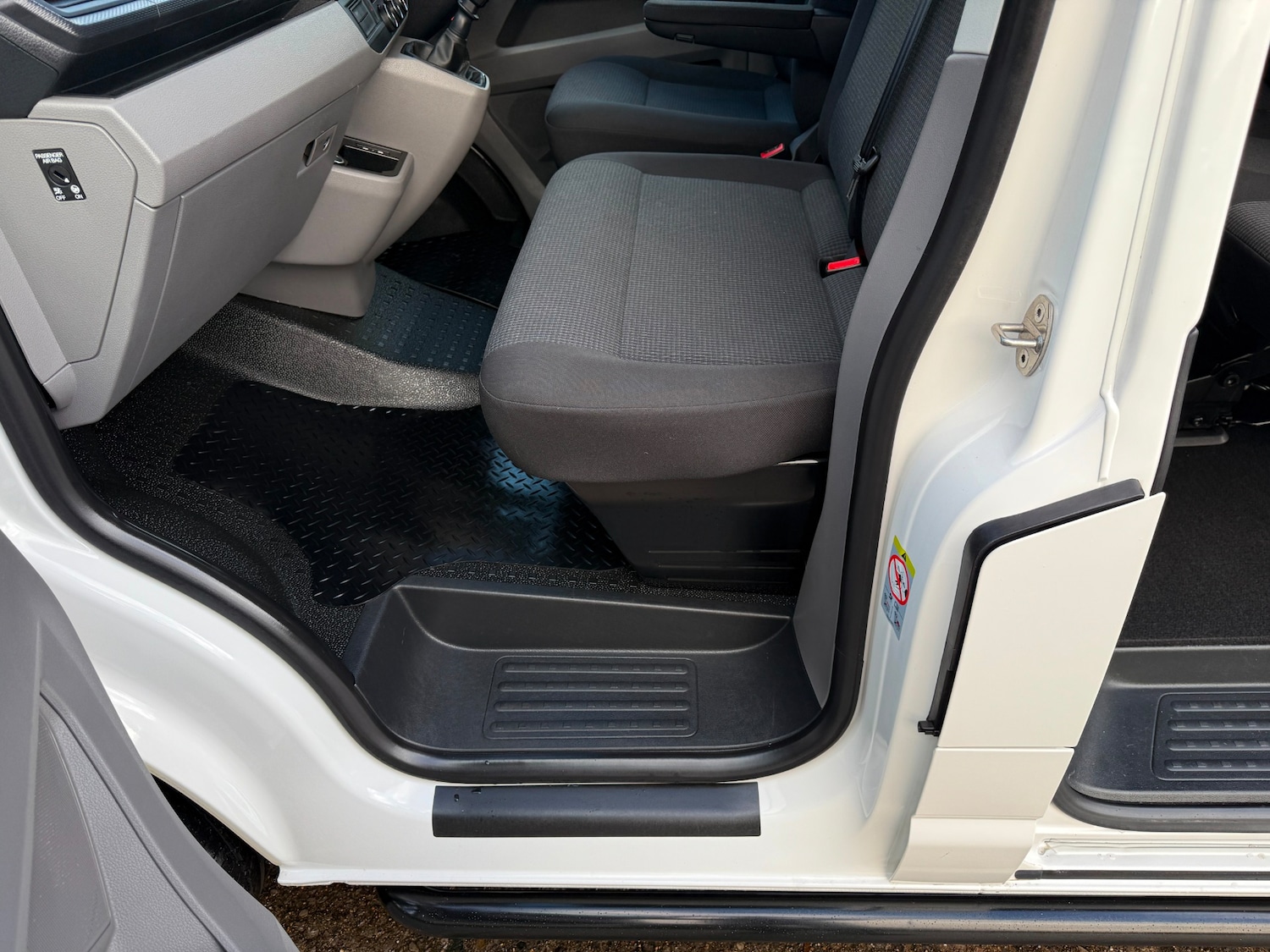 Used Volkswagen Transporter 2021 for sale - 76906260: Photo 20