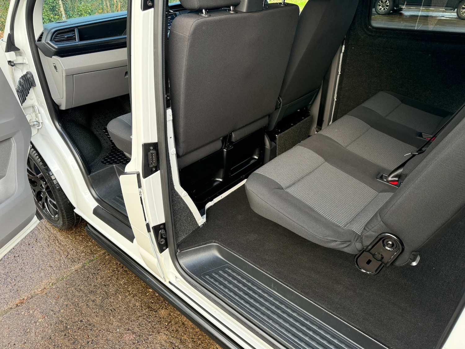 Used Volkswagen Transporter 2021 for sale - 76906260: Photo 4