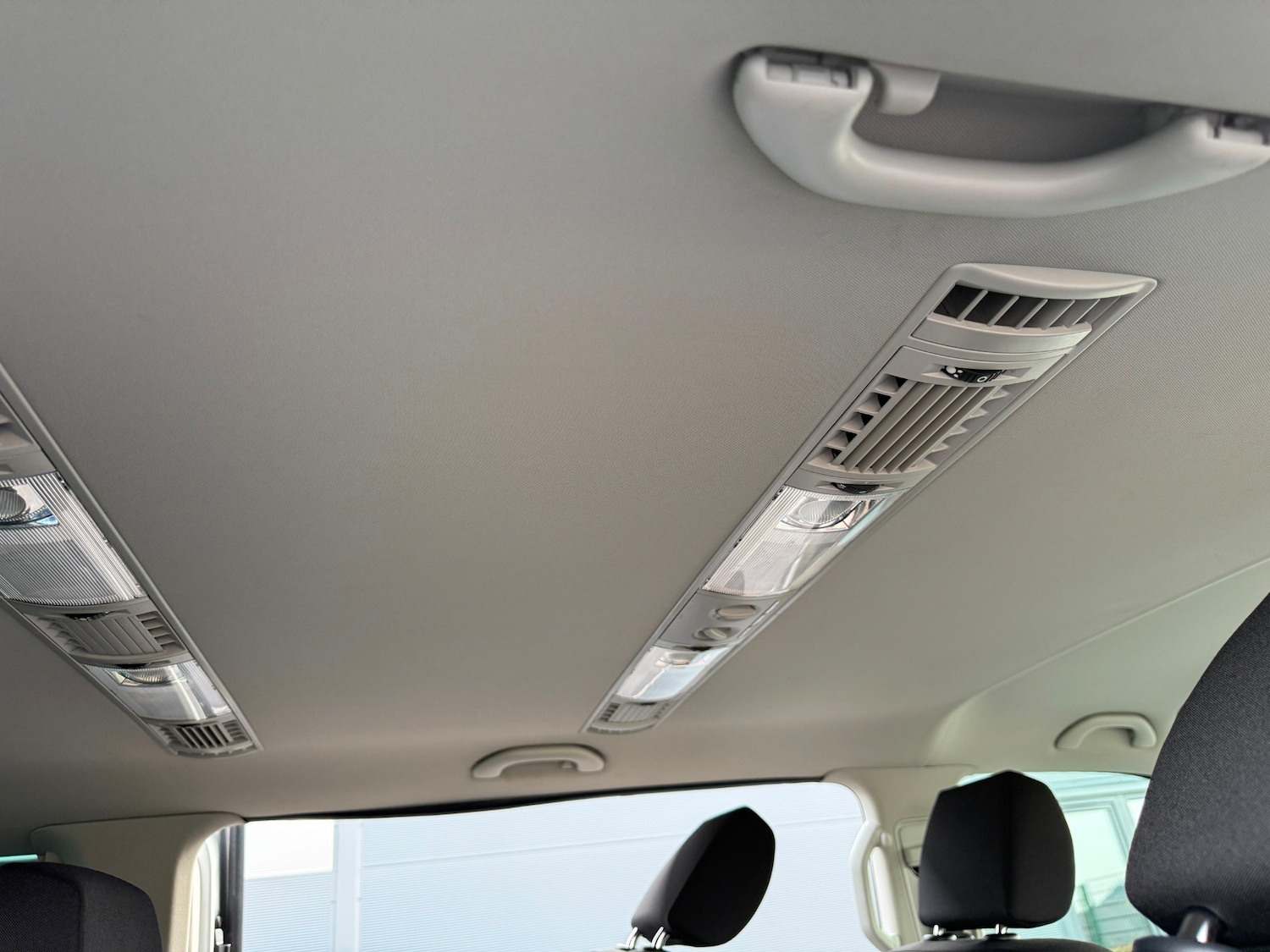 Used Volkswagen Transporter Shuttle 2019 for sale - 77969070: Photo 19