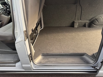 Used Volkswagen Transporter 2023 for sale - 78290393: Photo