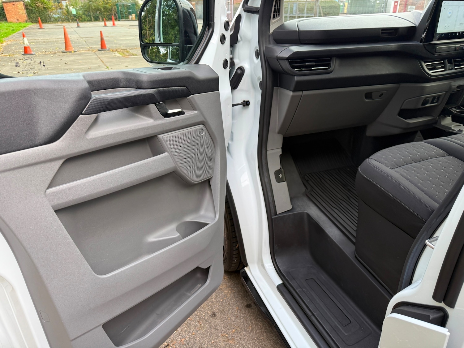 Used Ford Transit Custom 2024 for sale - 76293444: Photo 20