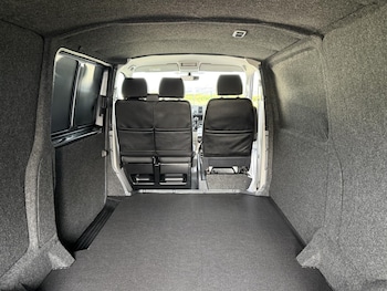 Used Volkswagen Transporter 2019 for sale - 78998146: Photo