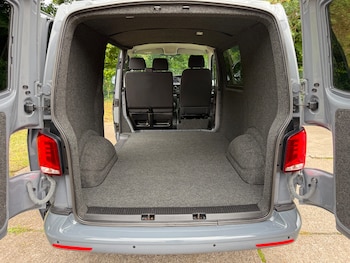 Used Volkswagen Transporter 2021 for sale - 76017689: Photo