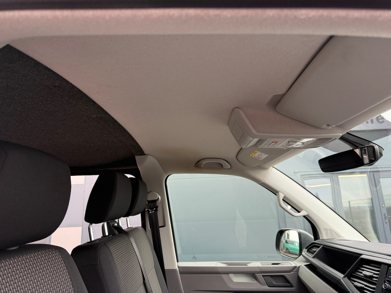 Used Volkswagen Transporter 2023 for sale - 77595826: Photo 15