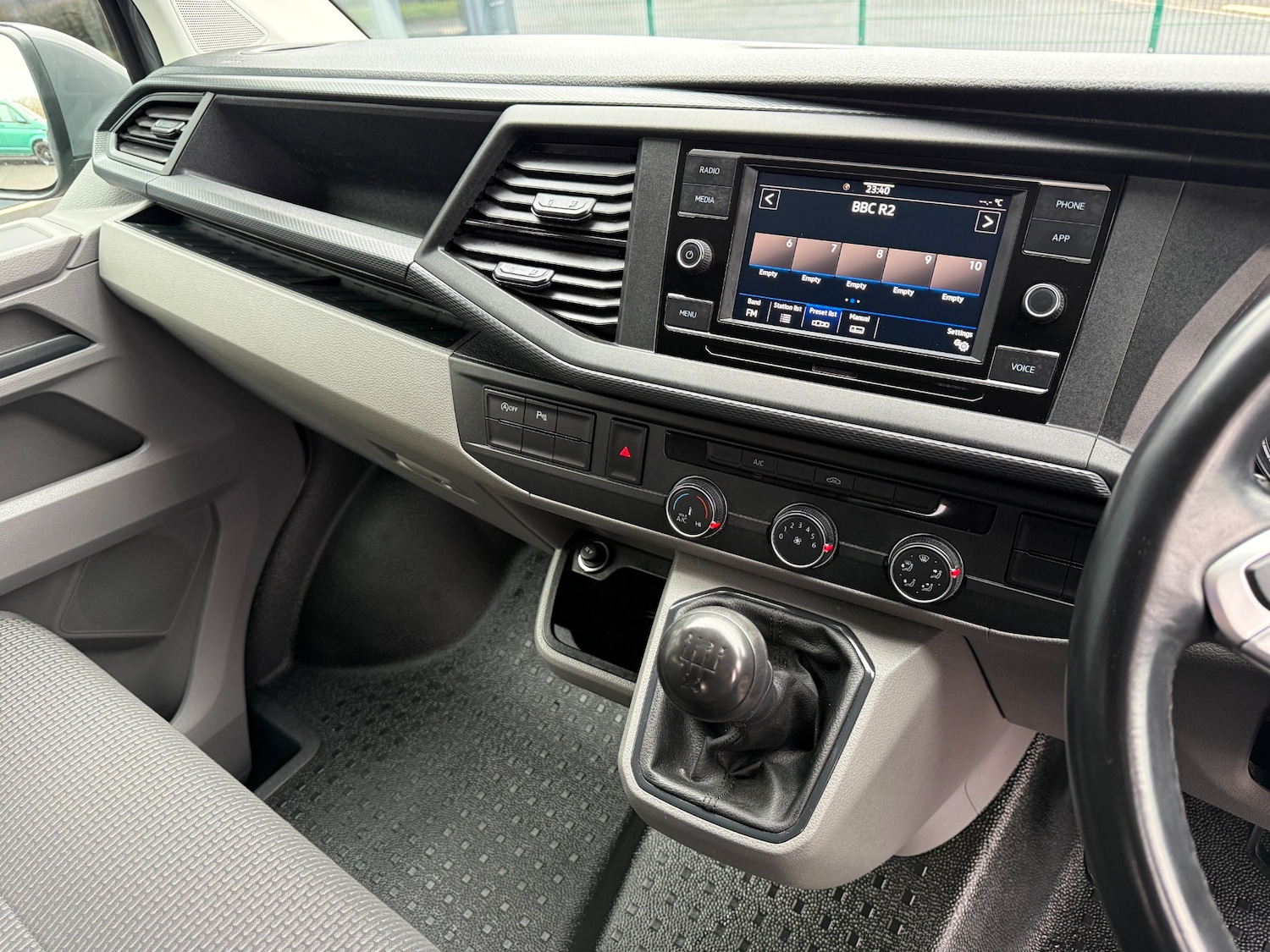 Used Volkswagen Transporter 2023 for sale - 77595826: Photo 18