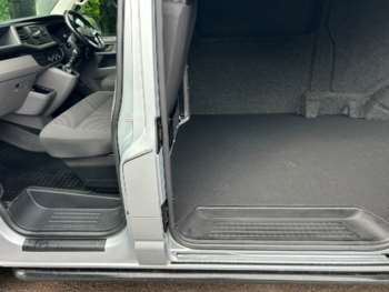 Used Volkswagen Transporter 2020 for sale - 75075787: Photo