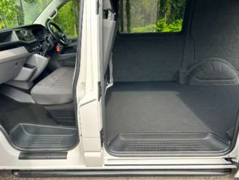 Used Volkswagen Transporter 2023 for sale - 75075786: Photo