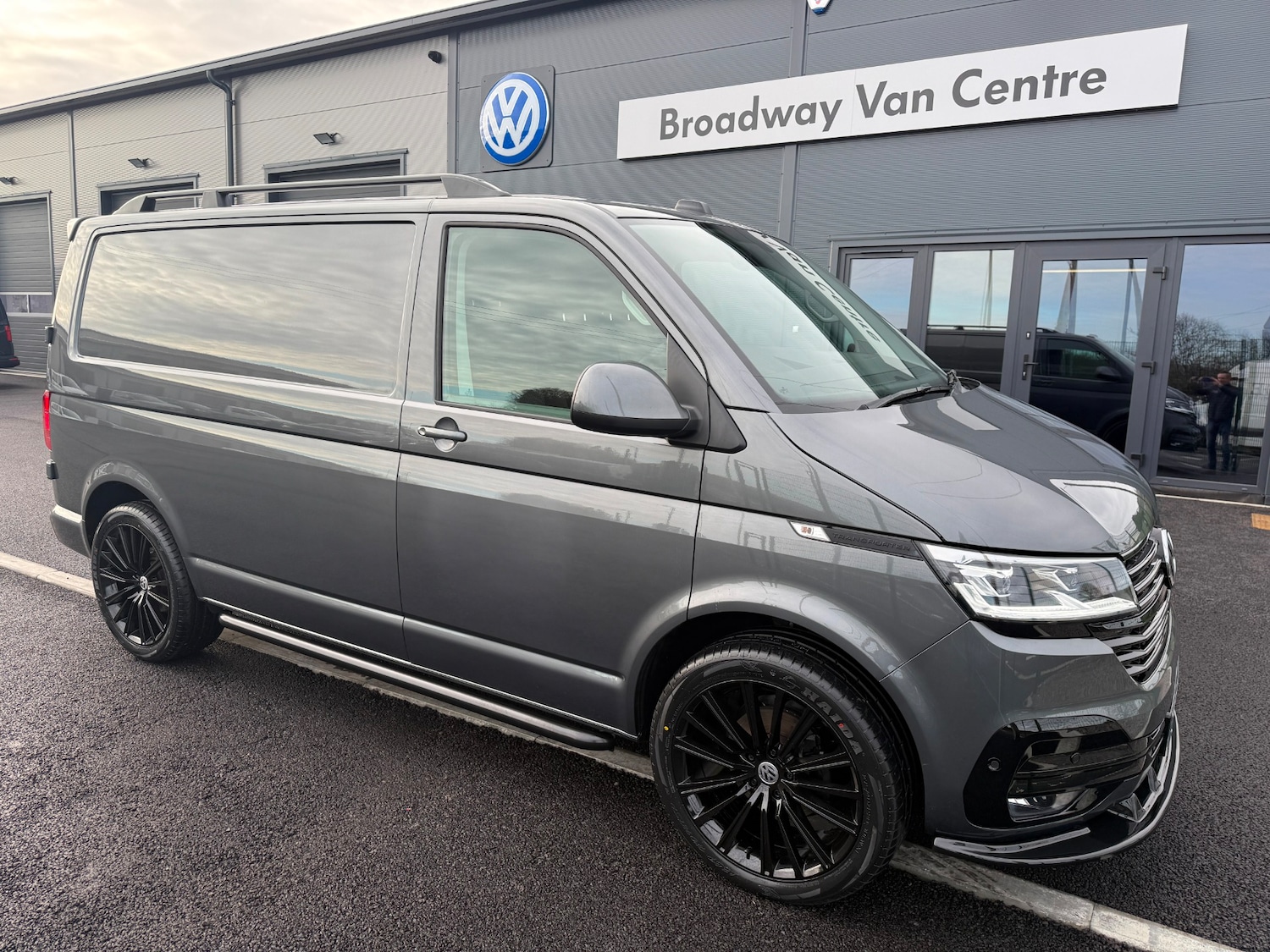 Used Volkswagen Transporter 2023 for sale - 78032104: Photo 10