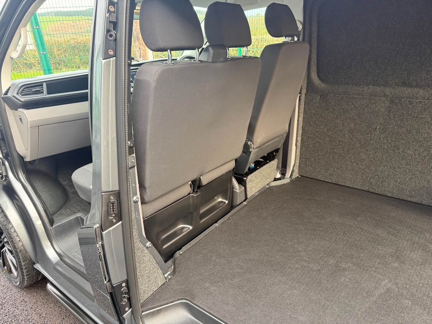 Used Volkswagen Transporter 2023 for sale - 78032104: Photo 4