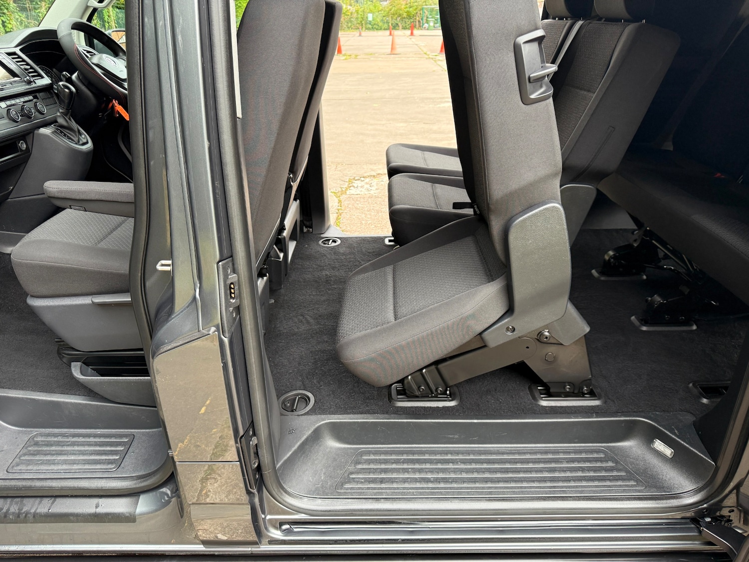 Used Volkswagen Transporter for sale - 76859996: Photo 17