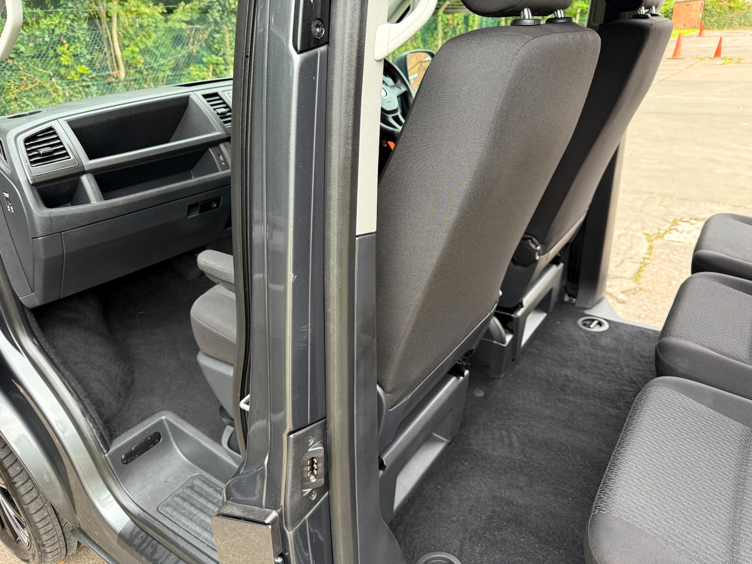 Used Volkswagen Transporter for sale - 76859996: Photo 21