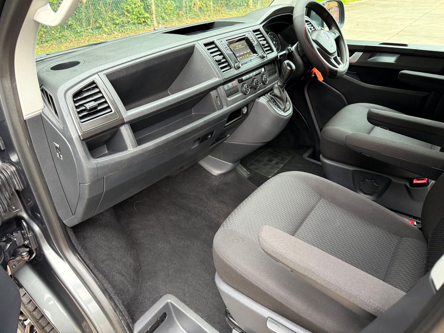 Used Volkswagen Transporter for sale - 76859996: Photo 25