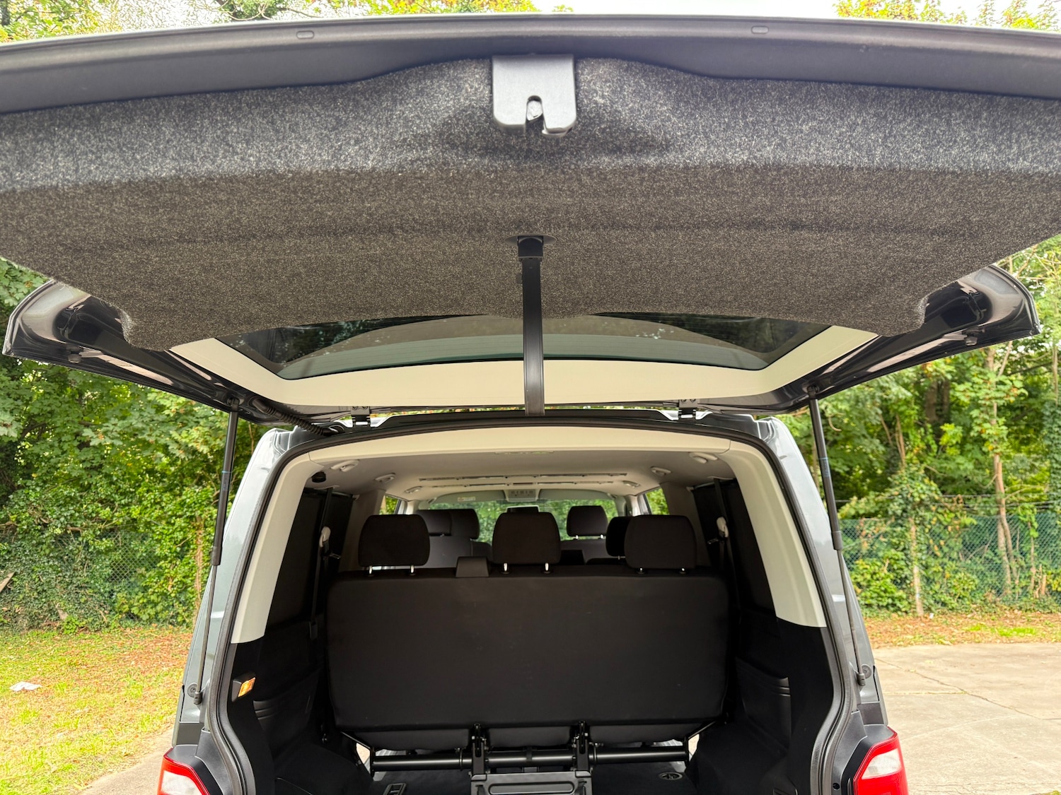 Used Volkswagen Transporter for sale - 76859996: Photo 9