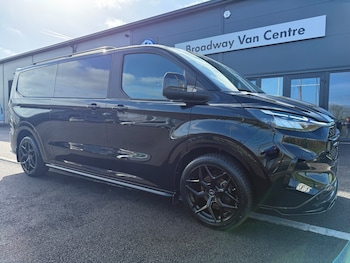 Used Ford Tourneo Custom 2025 for sale - 77938617: Photo