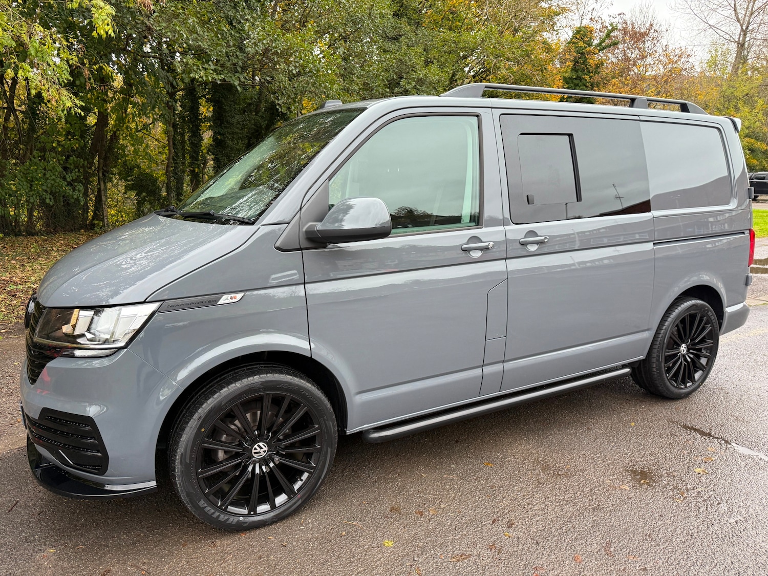 Used Volkswagen Transporter 2024 for sale - 76464598: Photo 1