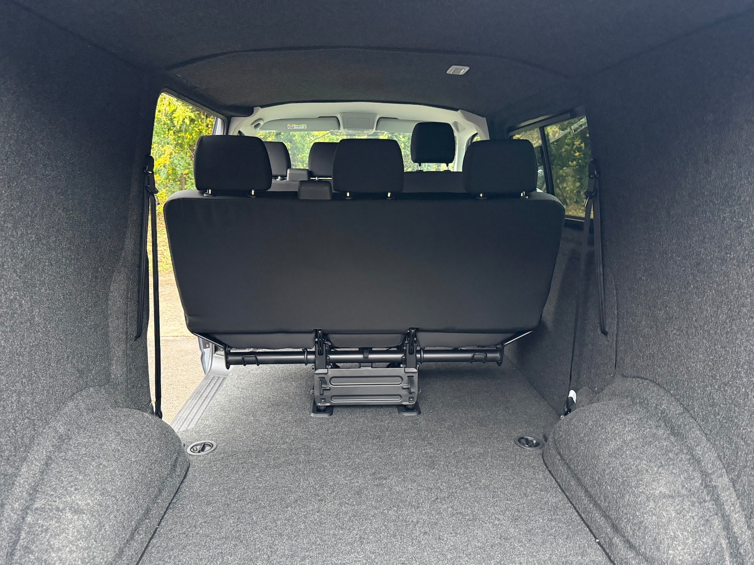 Used Volkswagen Transporter 2024 for sale - 76464598: Photo 12