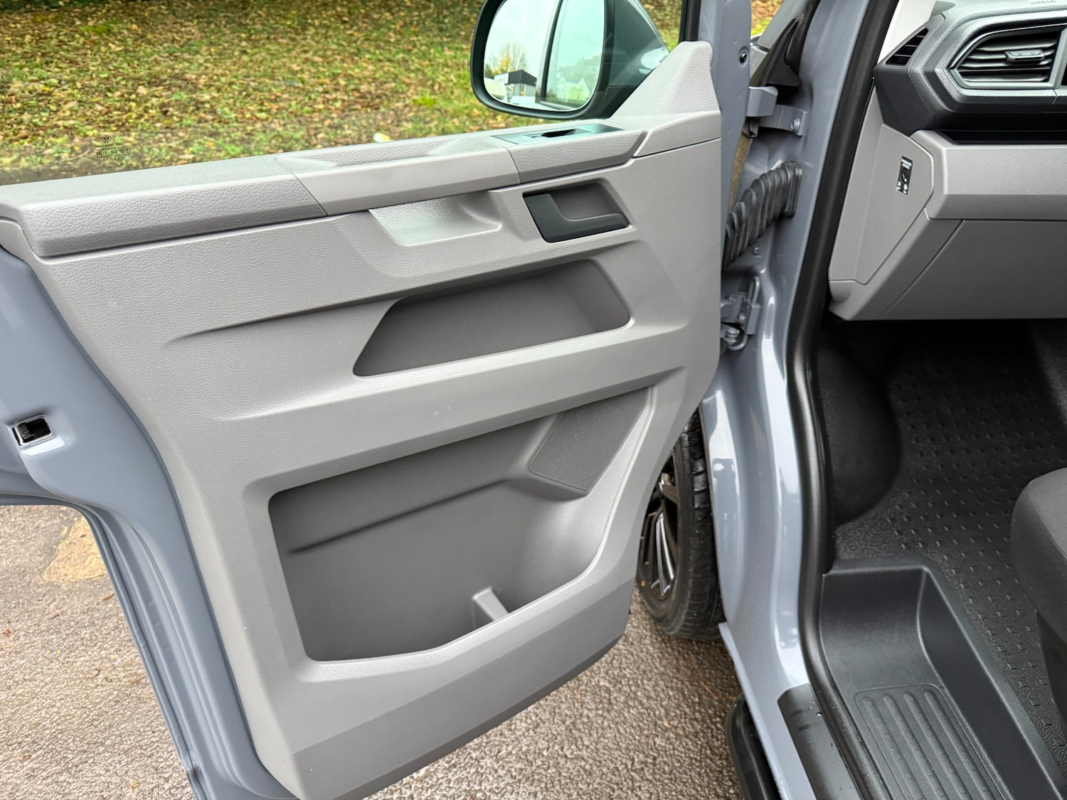 Used Volkswagen Transporter 2024 for sale - 76464598: Photo 15