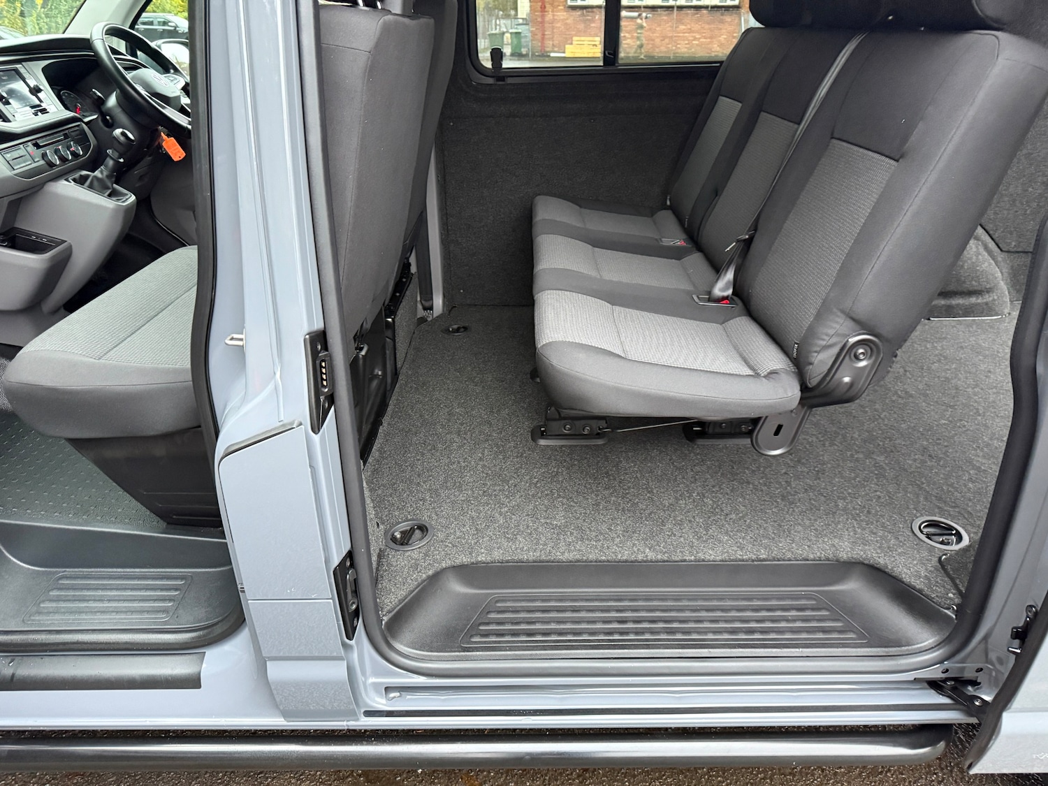 Used Volkswagen Transporter 2024 for sale - 76464598: Photo 4