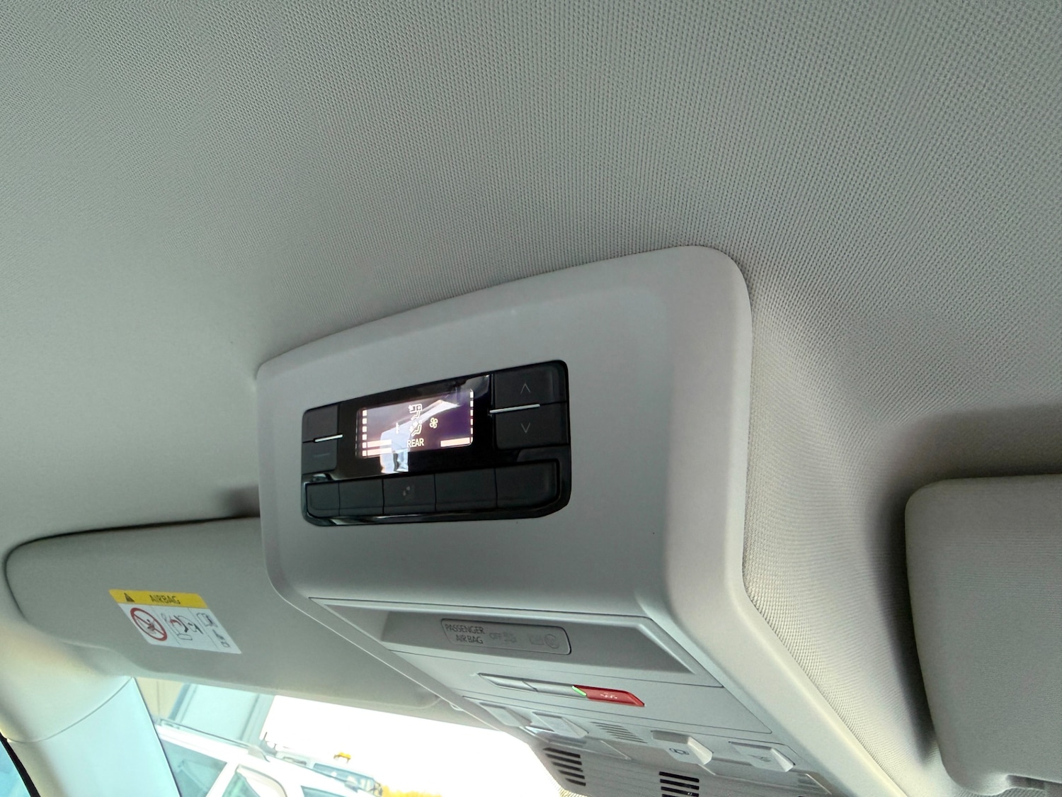 Used Volkswagen Transporter Shuttle 2020 for sale - 78163777: Photo 12