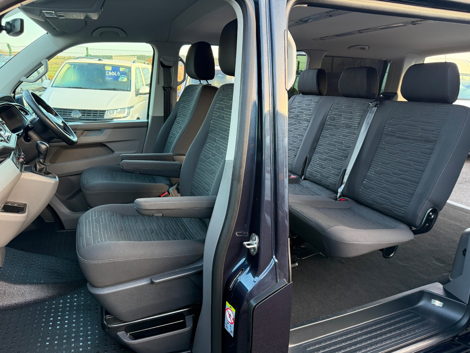 Used Volkswagen Transporter Shuttle 2020 for sale - 78163777: Photo 17