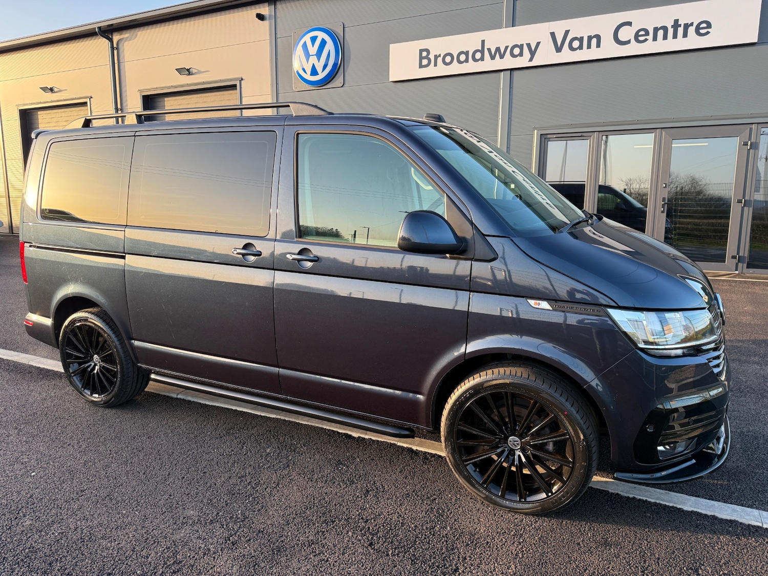 Used Volkswagen Transporter Shuttle 2020 for sale - 78163777: Photo 2