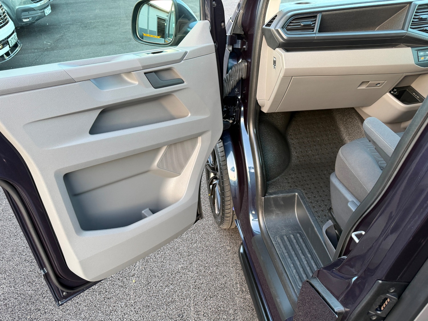 Used Volkswagen Transporter Shuttle 2020 for sale - 78163777: Photo 20