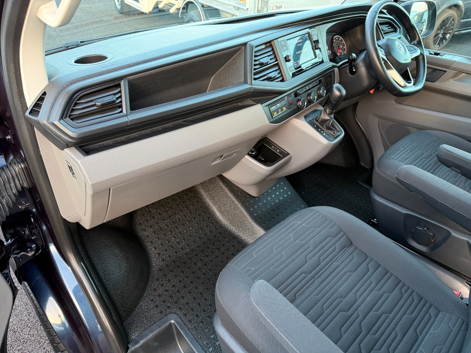 Used Volkswagen Transporter Shuttle 2020 for sale - 78163777: Photo 21