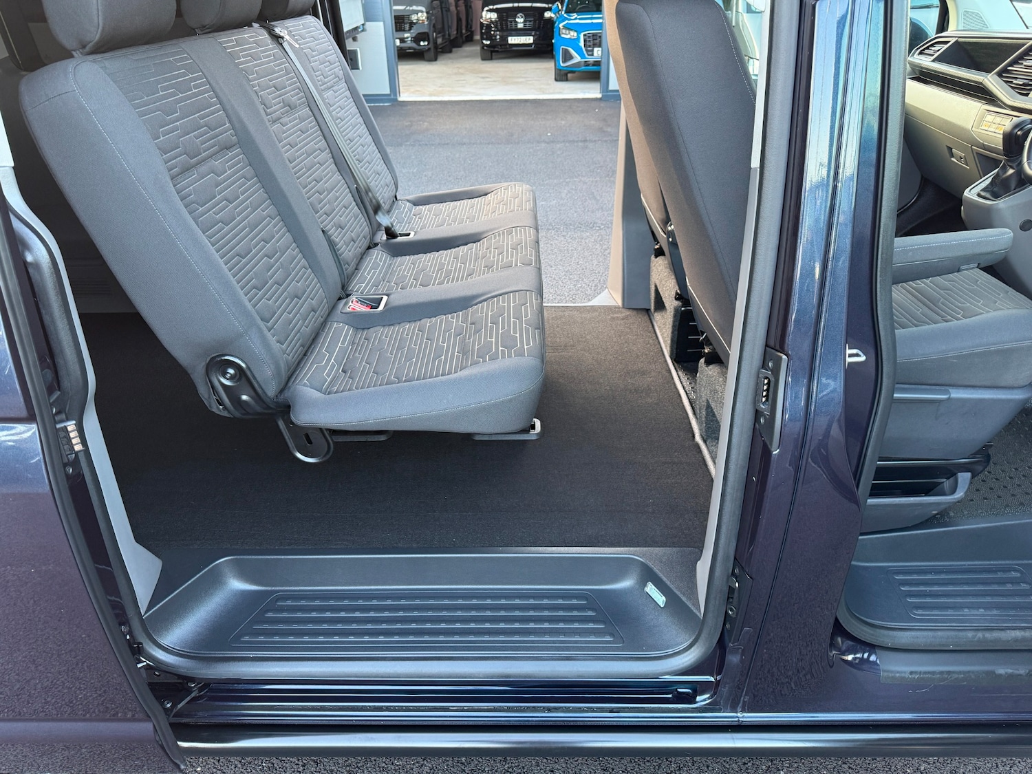 Used Volkswagen Transporter Shuttle 2020 for sale - 78163777: Photo 4