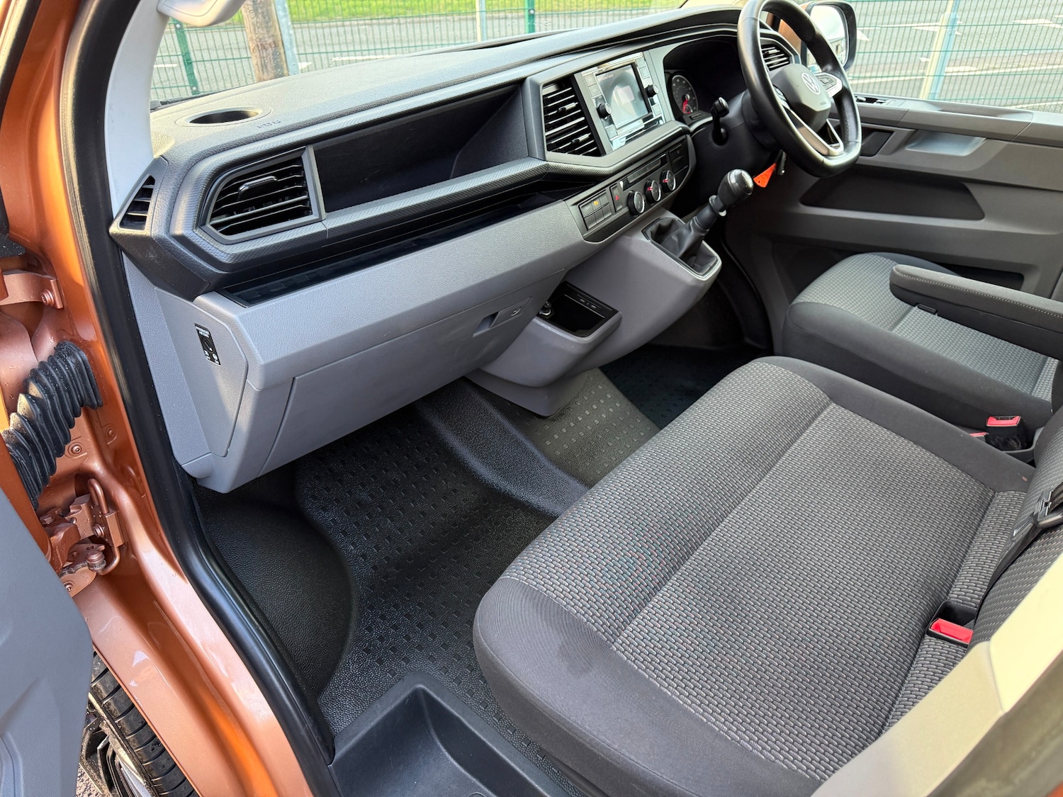 Used Volkswagen Transporter 2022 for sale - 77932888: Photo 12