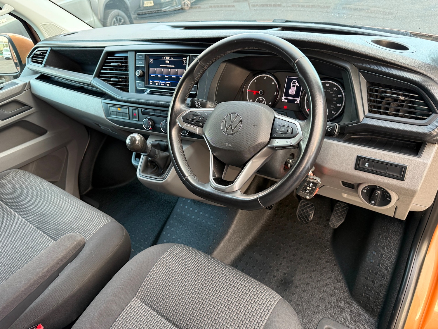 Used Volkswagen Transporter 2022 for sale - 77932888: Photo 18