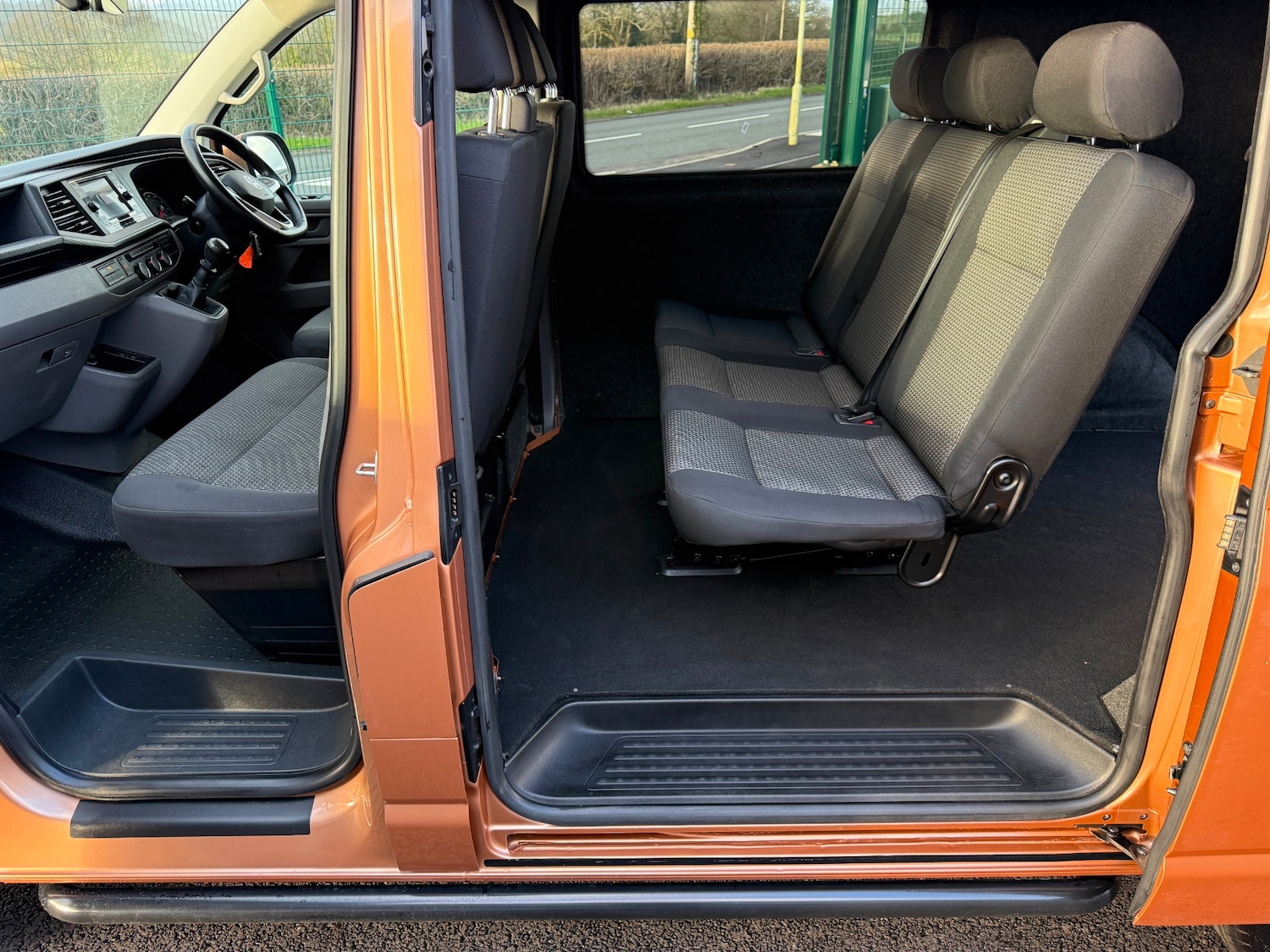 Used Volkswagen Transporter 2022 for sale - 77932888: Photo 9