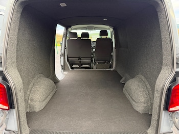 Used Volkswagen Transporter 2023 for sale - 78618284: Photo