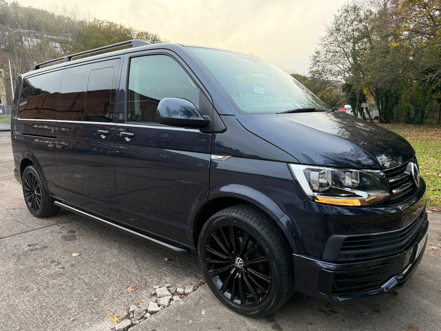 Used Volkswagen Transporter Shuttle 2019 for sale - 76571421: Photo 2