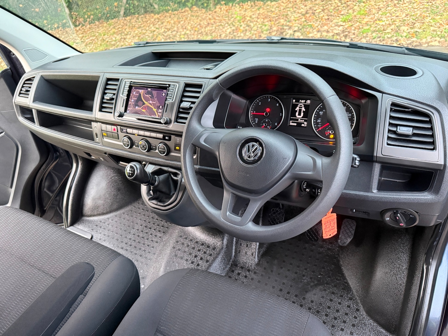 Used Volkswagen Transporter Shuttle 2019 for sale - 76571421: Photo 21